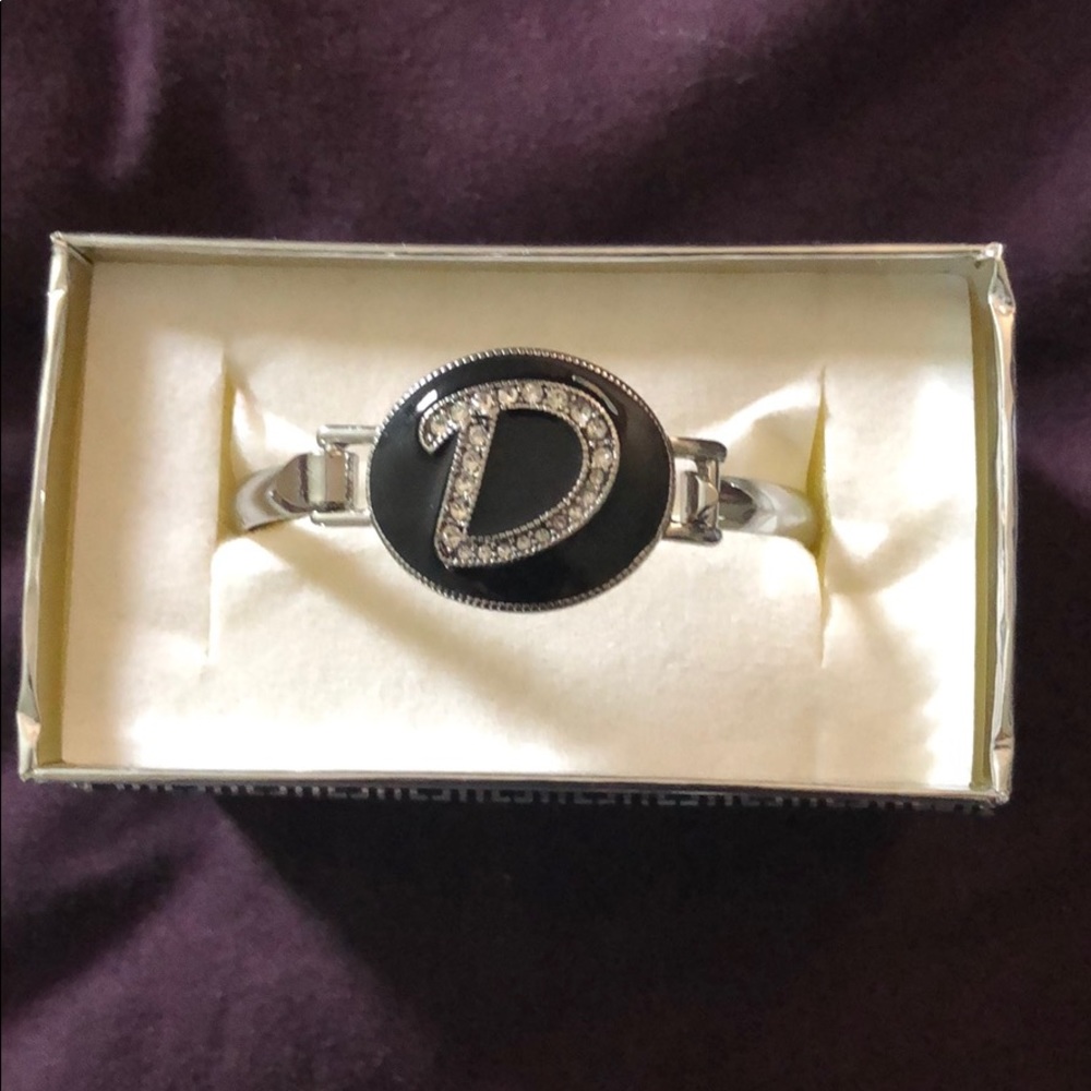 D initial bracelet